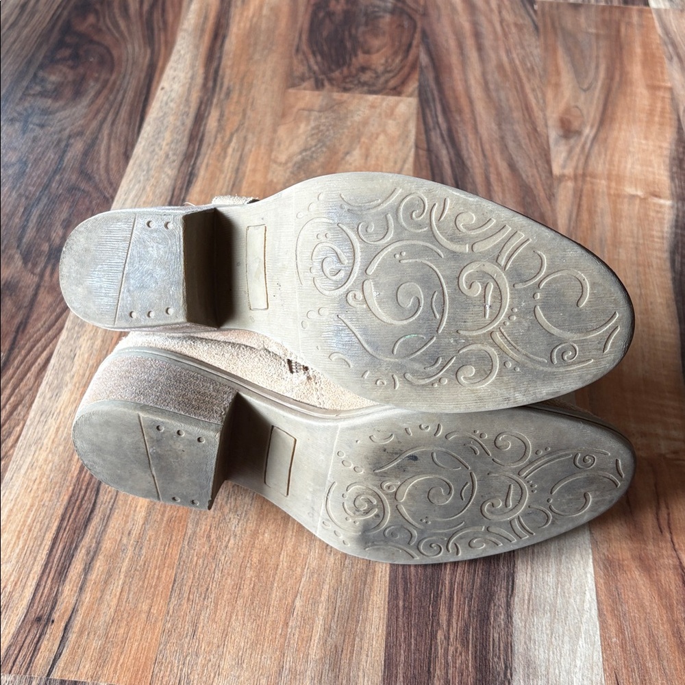 House of Harlow Beachwood Leather Suede Booties - Picture 4 of 7